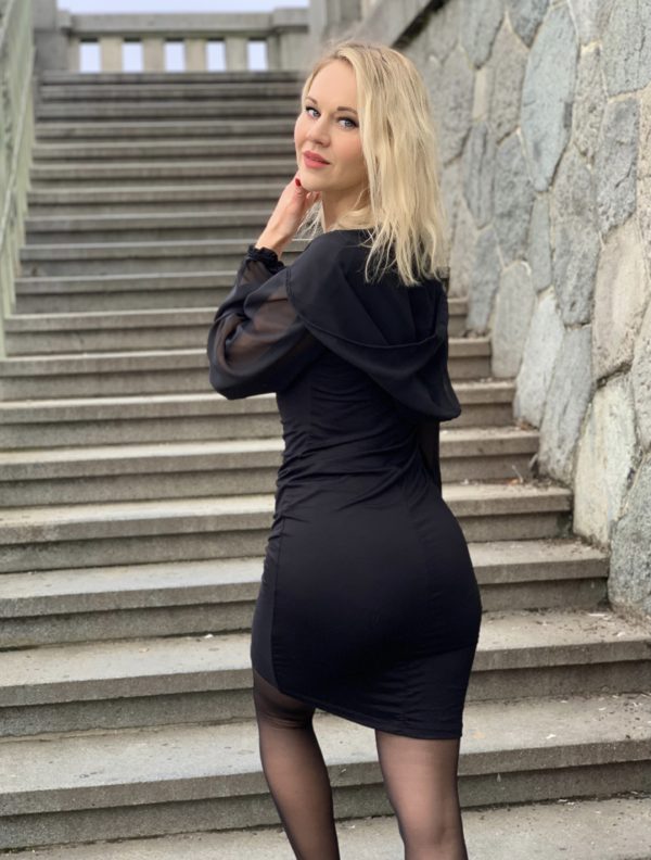 Šaty Černá Karkulka - Image 6