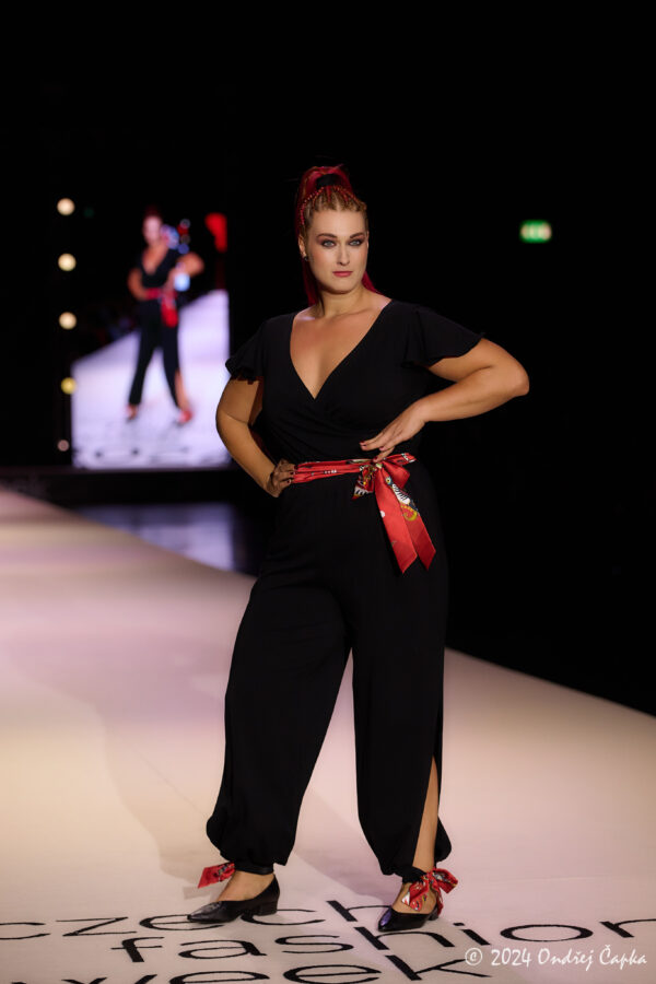 Černý overal NOX plus size - Image 3